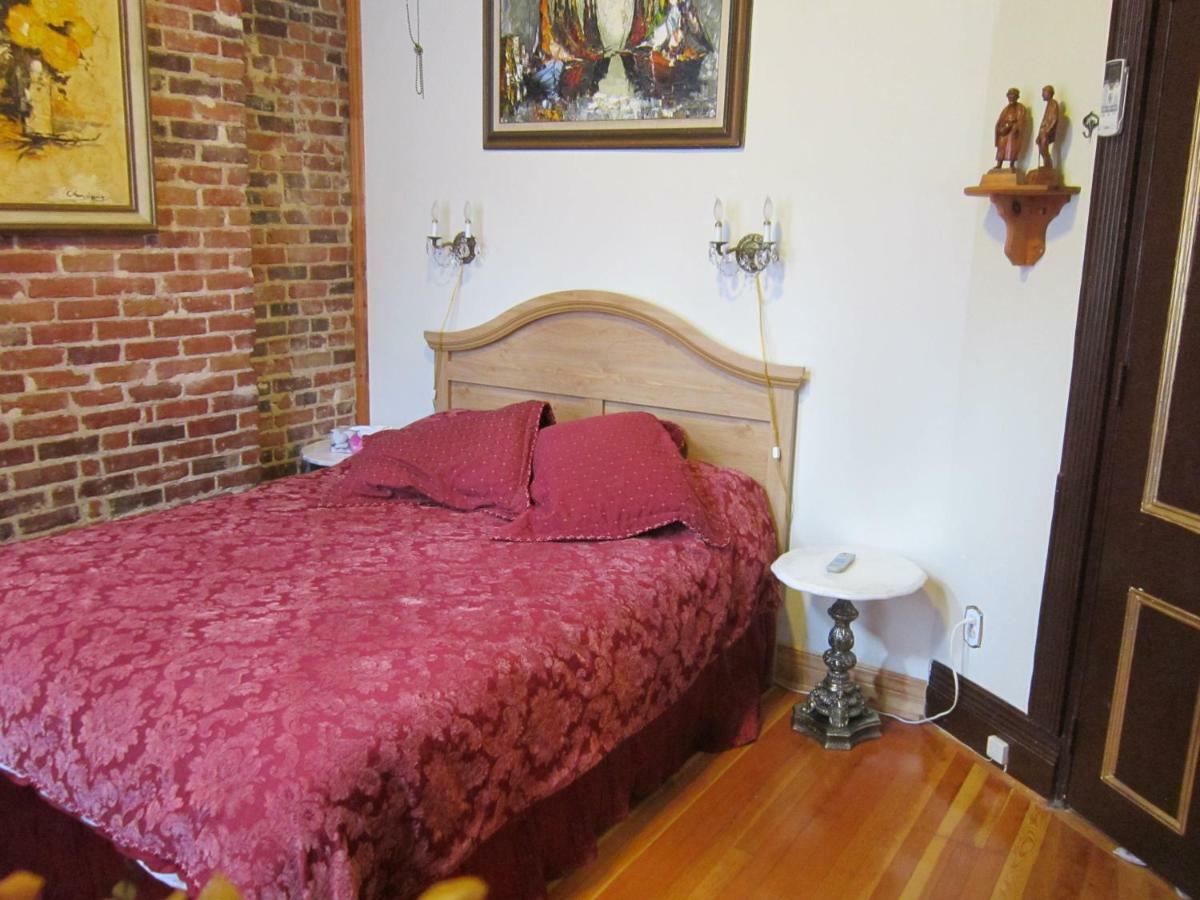 De La Fontaine Bed & Breakfast Quebec City